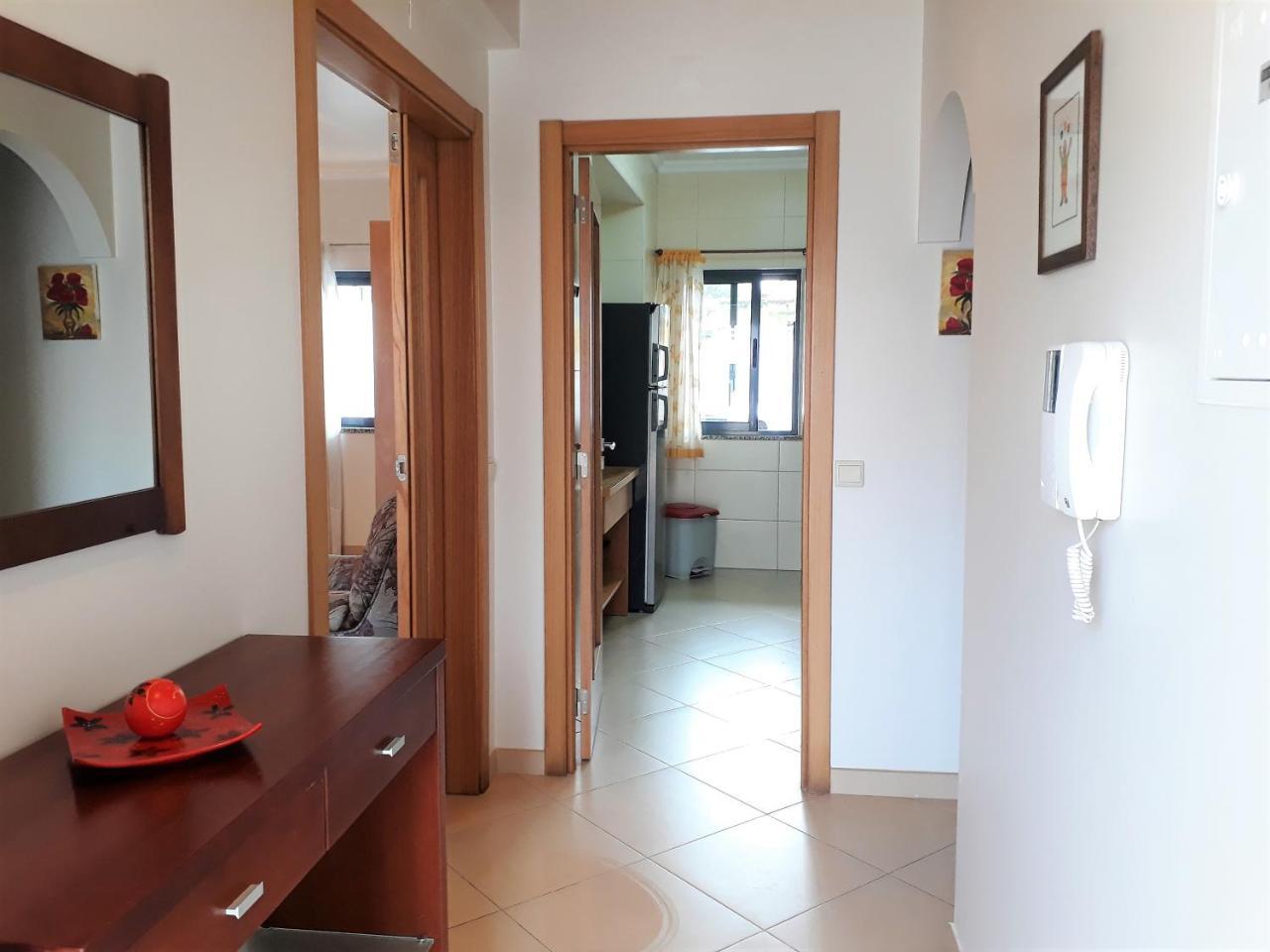Ferienwohnung T2 Tahiti - Terraco, Familiar, Garagem, Wifi Quarteira Exterior foto